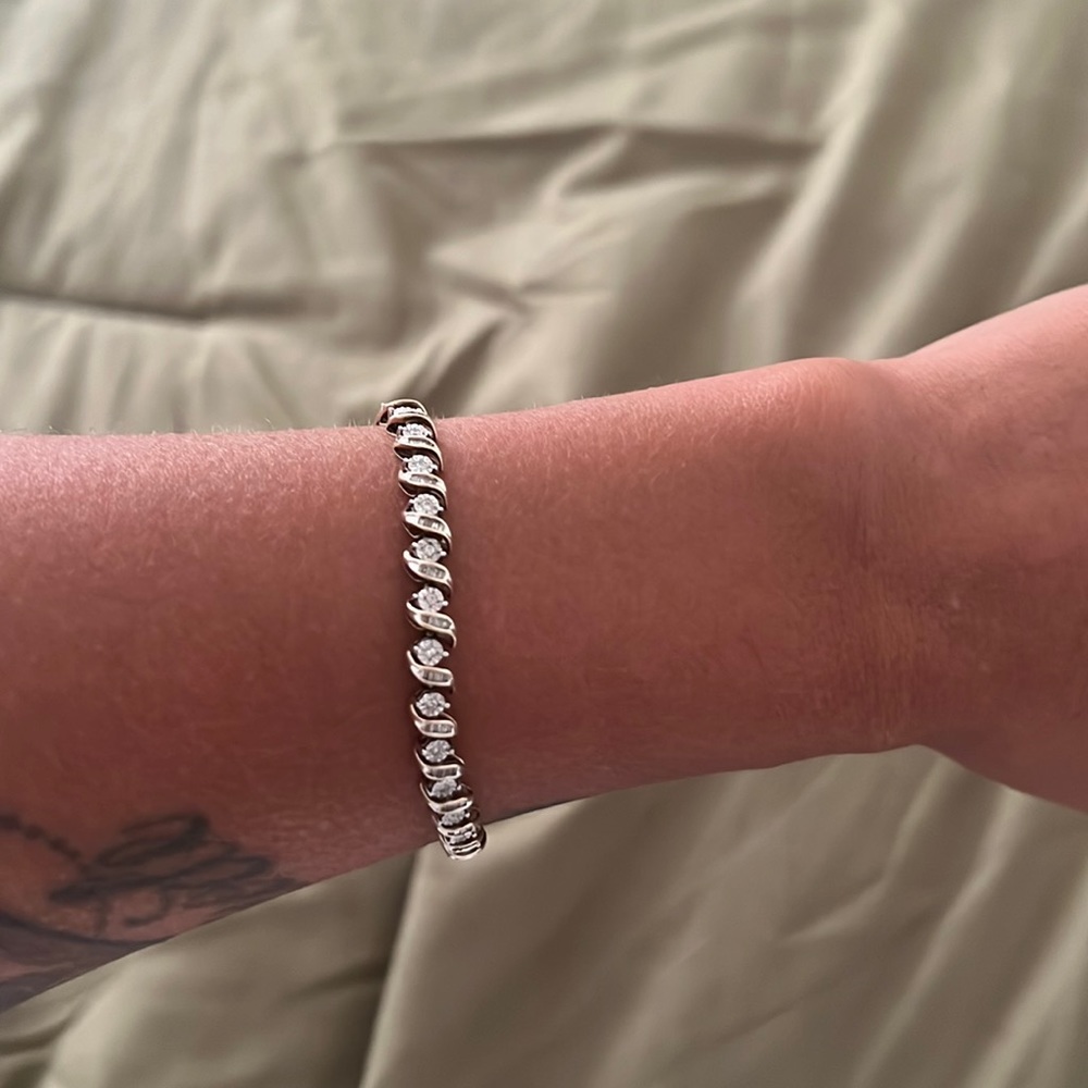 10K Gold Diamond Tennis Bracelet